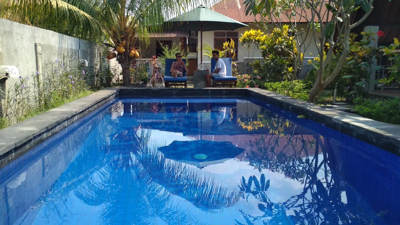 Balengku Homestay Gili Air Exterior photo