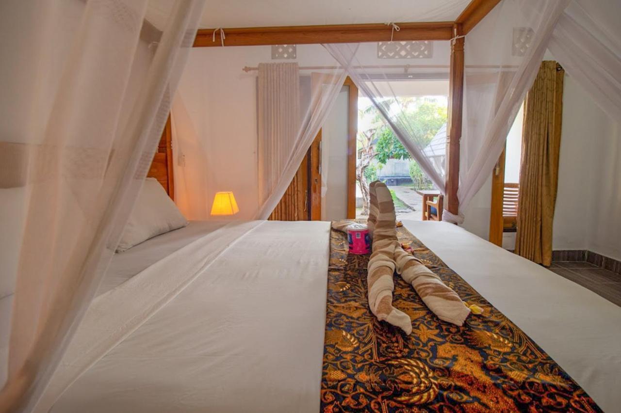 Balengku Homestay Gili Air Exterior photo